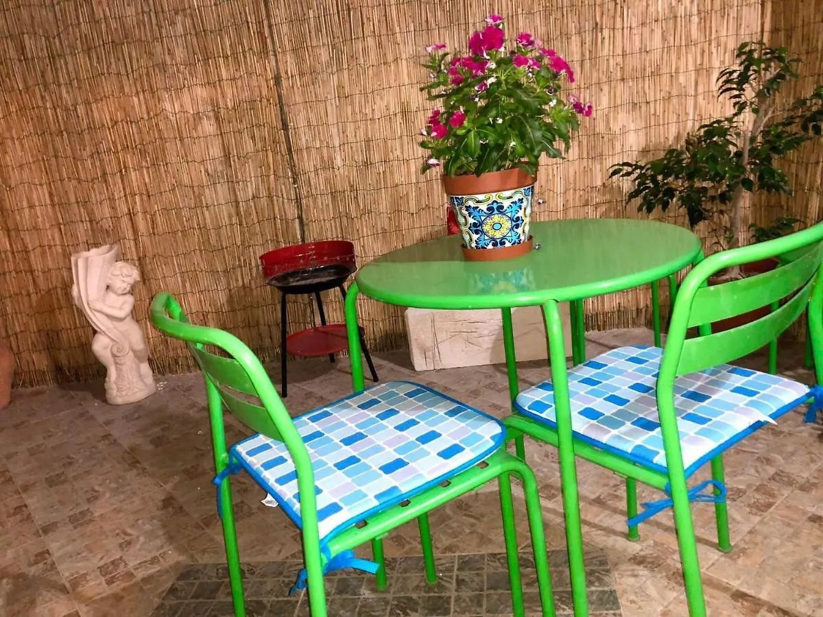 La Casa Di Sally Syrakus